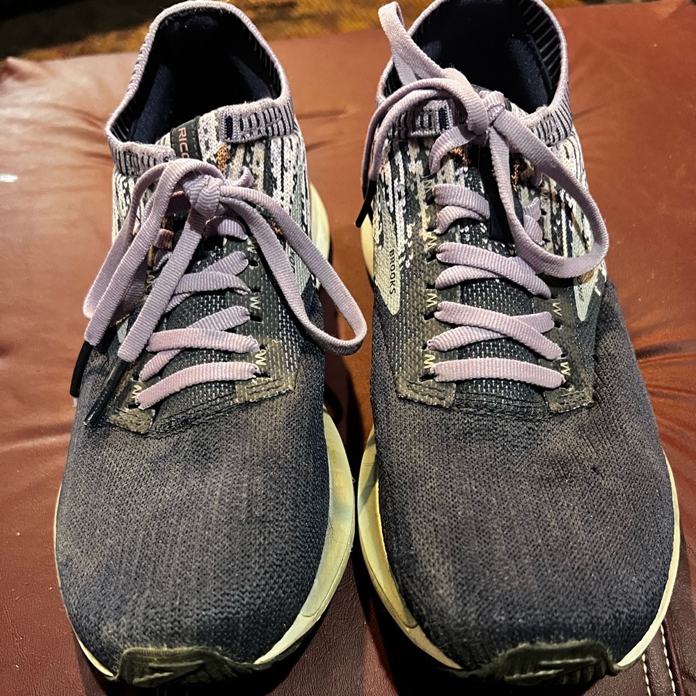 Brooks Purple and Black Athletic Shoes